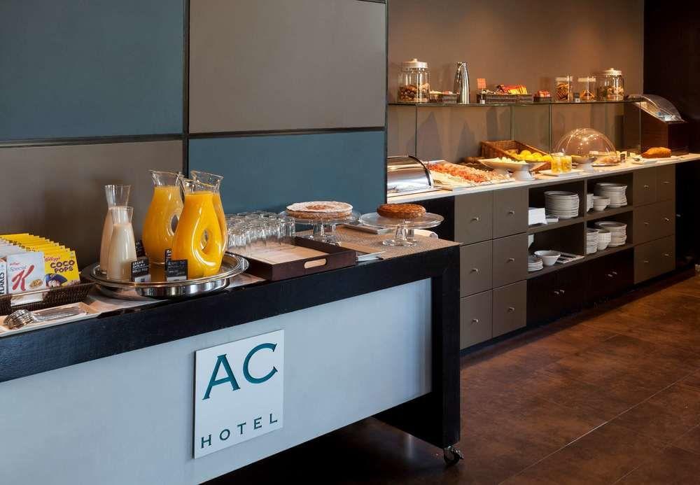 Ac Hotel Ponferrada By Marriott Bagian luar foto